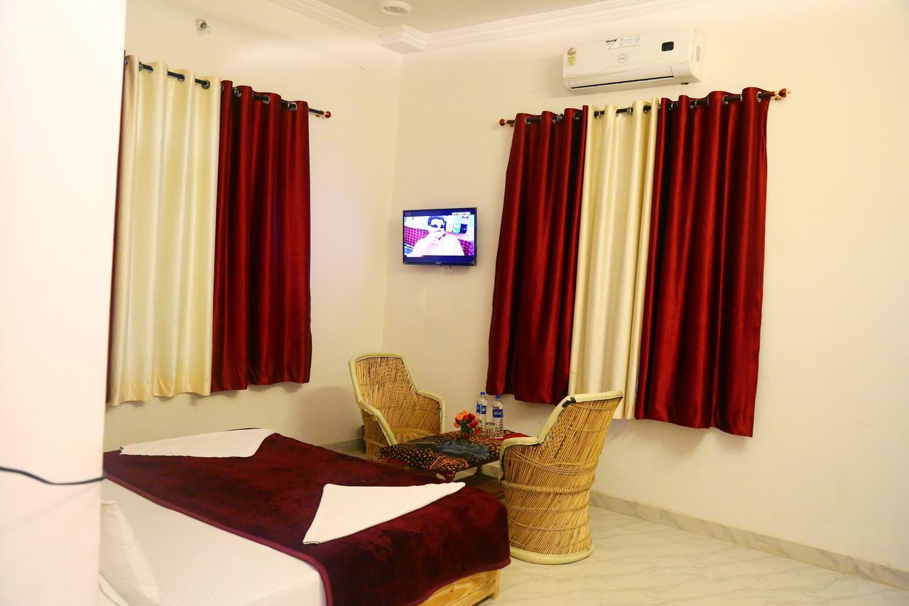 Winter Mountain Resort Pushkar Zewnętrze zdjęcie